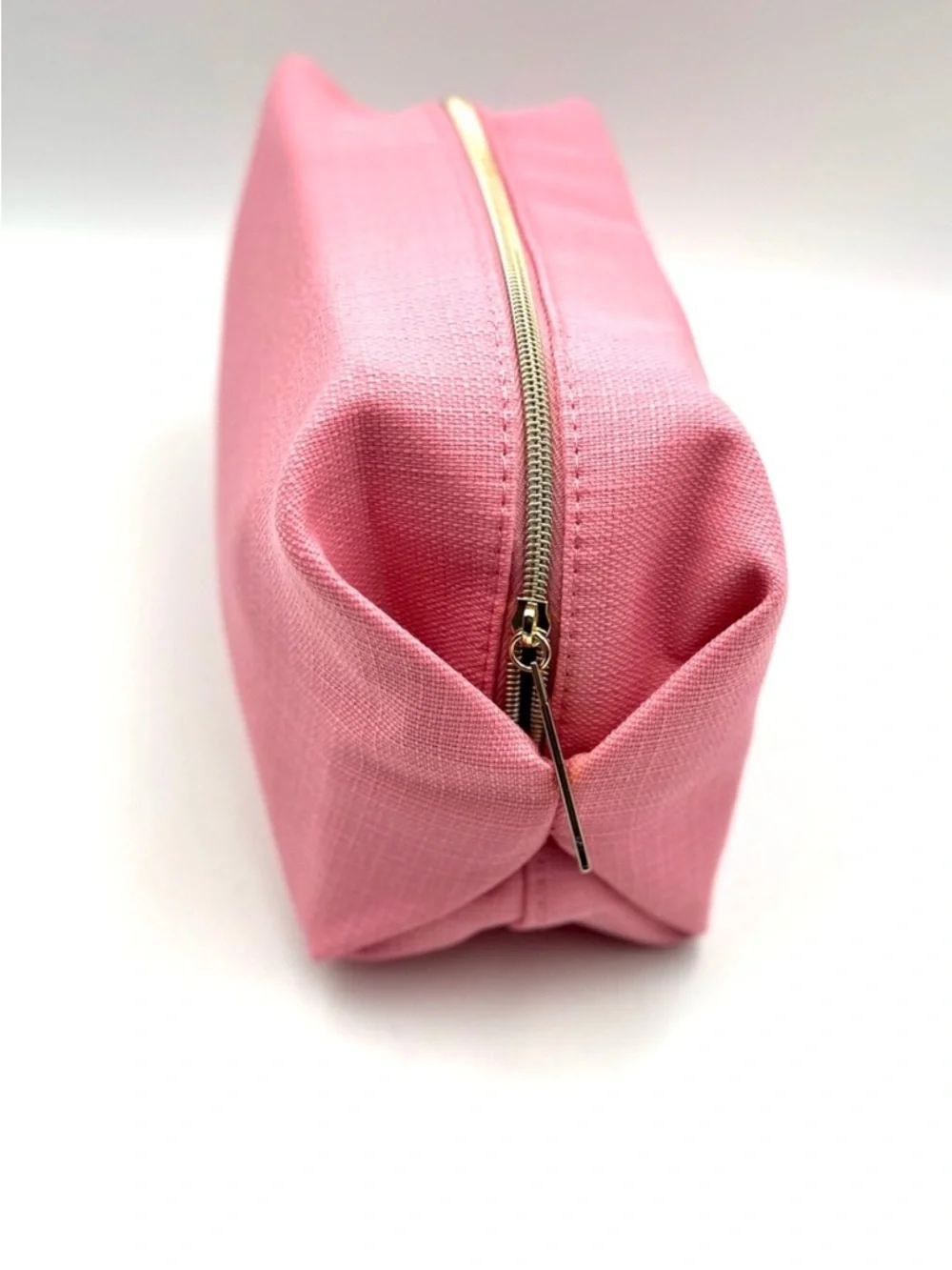 5 for 25⚡️Lancome Pink Fabric Cosmetic Travel Pouch with Gold Zip Pull